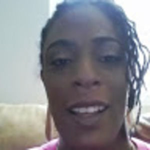 Meet your Posher, Carolina